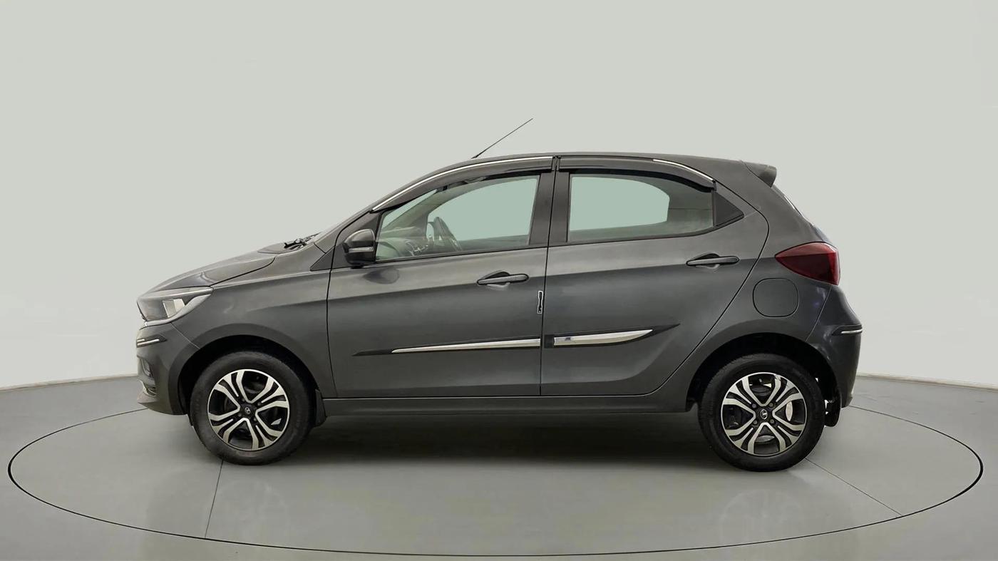 2022 Tata Tiago XT CNG, CNG, Manual, 29,003 km, Left Side