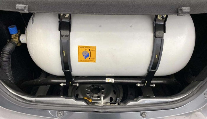 2022 Tata Tiago XT CNG, CNG, Manual, 28,719 km, Boot Inside