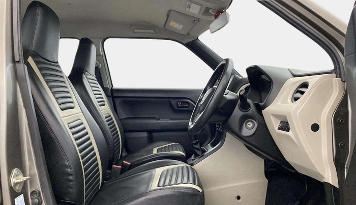 2021 Maruti New Wagon-R LXI CNG (O) 1.0, CNG, Manual, 48,680 km, Right Side Front Door Cabin