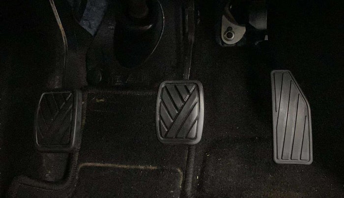 2021 Maruti New Wagon-R LXI CNG (O) 1.0, CNG, Manual, 48,680 km, Pedals