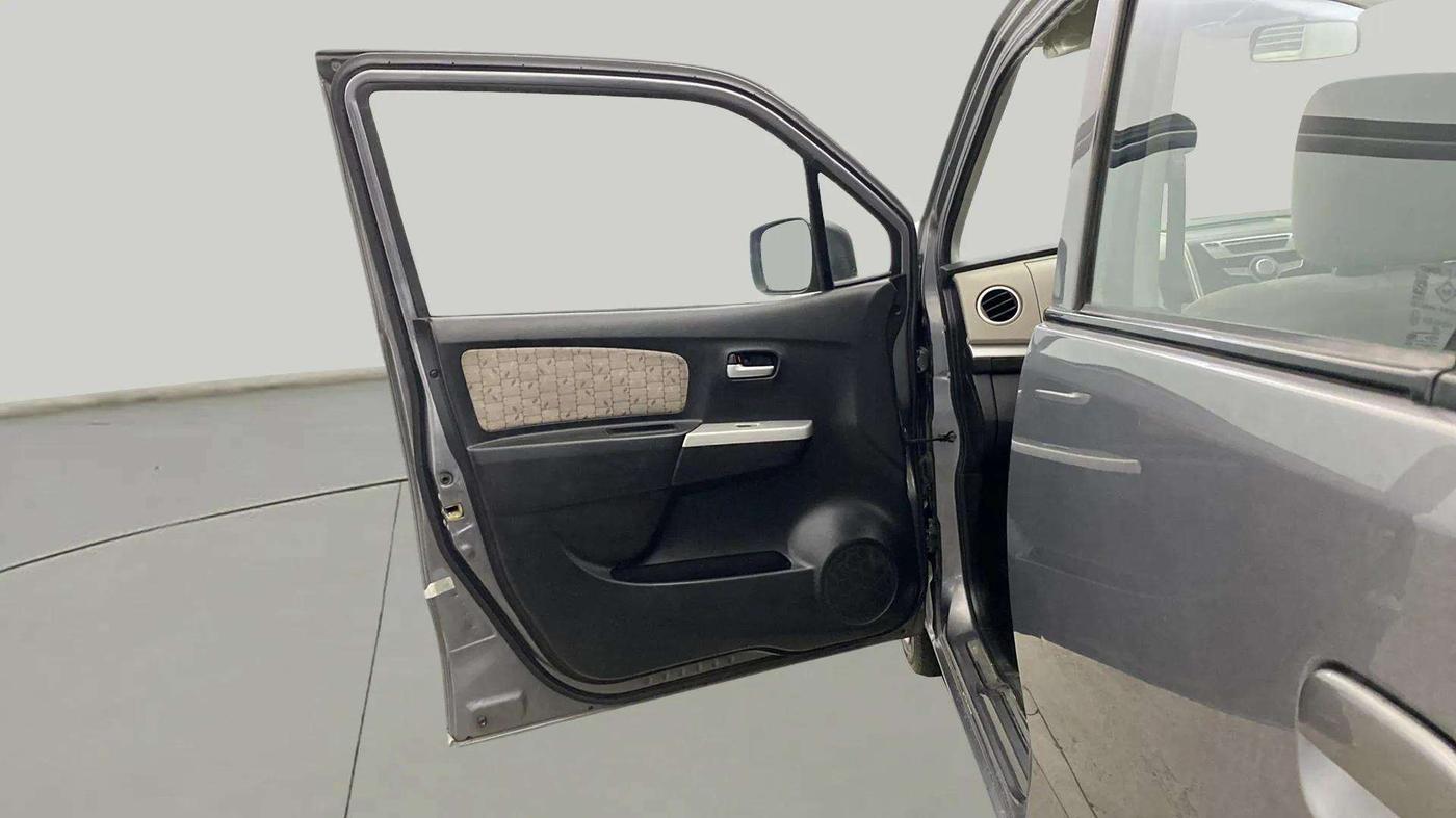 2016 Maruti Wagon R 1.0 VXI AMT, Petrol, Automatic, 61,673 km, LHS Front Door
