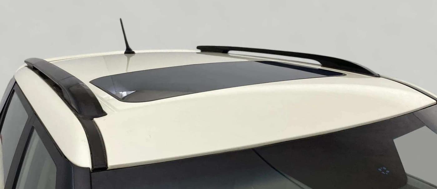 2020 Mahindra XUV300 W8 (O) 1.2 PETROL, Petrol, Manual, 39,580 km, Roof