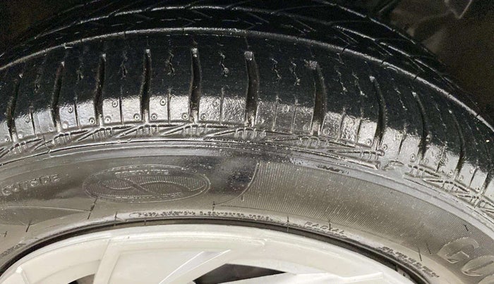 2022 Tata TIGOR XZ CNG, CNG, Manual, 58,398 km, Right Front Tyre Tread