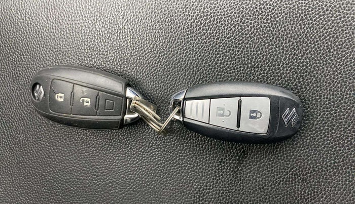 2021 Maruti Vitara Brezza VXI, Petrol, Manual, 55,629 km, Key Close Up