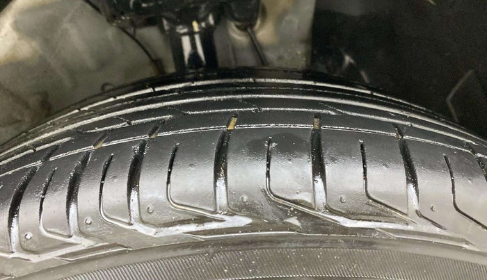2021 Hyundai VENUE S 1.2, Petrol, Manual, 59,503 km, Right Front Tyre Tread
