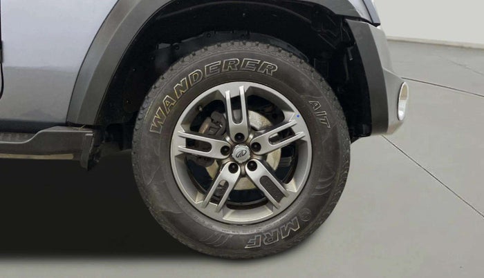 2021 Mahindra Thar LX PETROL HT 4WD AT, Petrol, Automatic, 43,937 km, Right Front Wheel