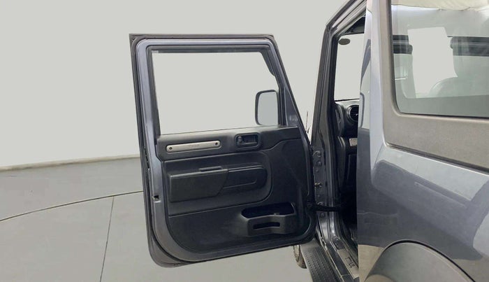 2021 Mahindra Thar LX PETROL HT 4WD AT, Petrol, Automatic, 43,937 km, LHS Front Door