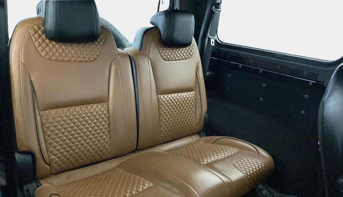 2021 Mahindra Thar LX PETROL HT 4WD AT, Petrol, Automatic, 43,937 km, Right Side Rear Door Cabin