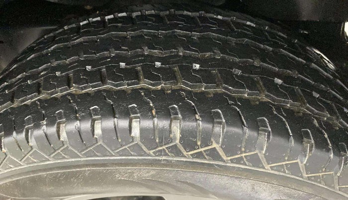 2021 Mahindra Thar LX PETROL HT 4WD AT, Petrol, Automatic, 43,937 km, Right Rear Tyre Tread