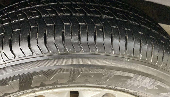 2016 Hyundai Creta SX PLUS 1.6 PETROL, Petrol, Manual, 72,349 km, Right Front Tyre Tread