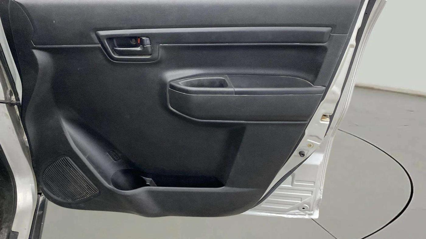2020 Maruti S PRESSO VXI, Petrol, Manual, 39,067 km, Driver Side Door Panels Control