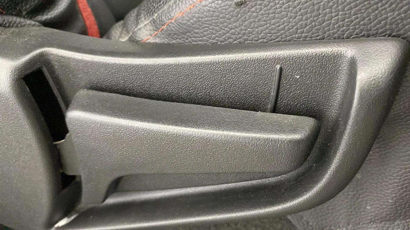 2020 Maruti S PRESSO VXI, Petrol, Manual, 39,067 km, Driver Side Adjustment Panel