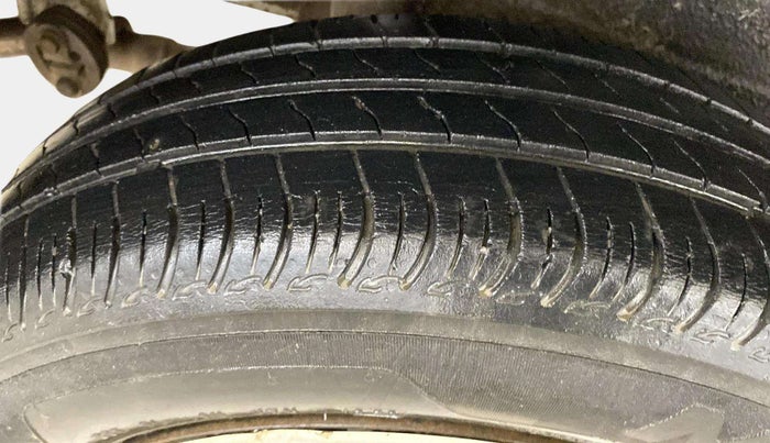 2020 Maruti S PRESSO VXI, Petrol, Manual, 38,919 km, Left Front Tyre Tread