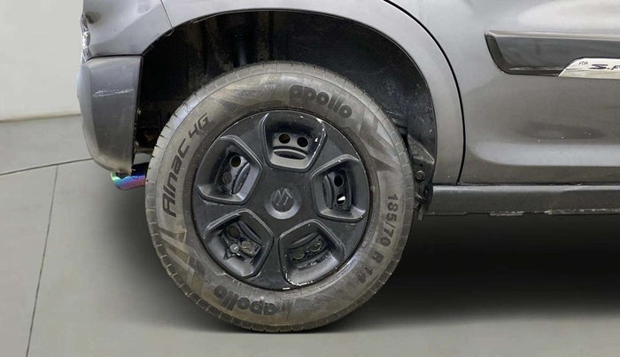 2023 Maruti S PRESSO VXI (O) AMT, Petrol, Automatic, 35,435 km, Right Rear Wheel