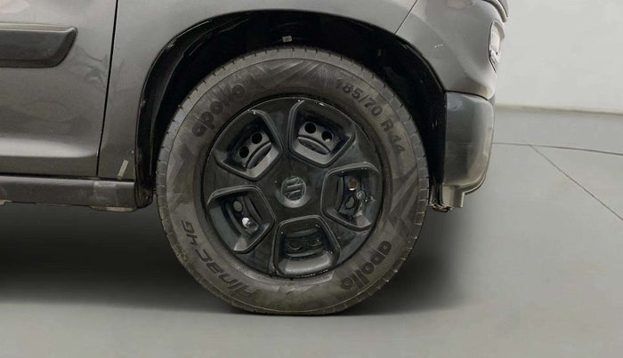 2023 Maruti S PRESSO VXI (O) AMT, Petrol, Automatic, 35,435 km, Right Front Wheel