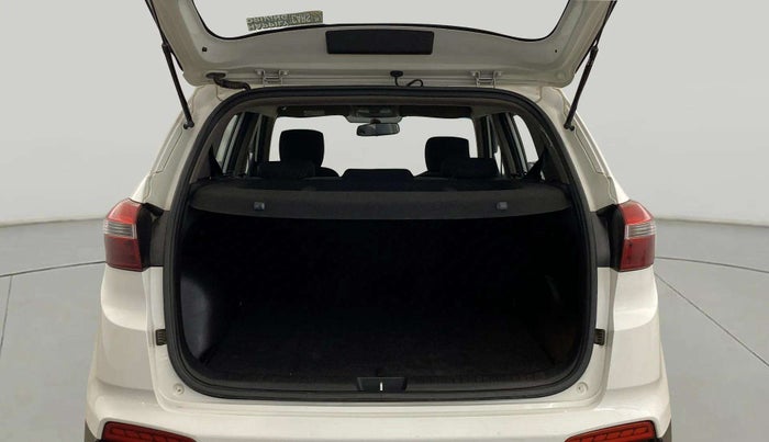 2016 Hyundai Creta SX PLUS 1.6 PETROL, Petrol, Manual, 50,117 km, Boot Open Zoomed View