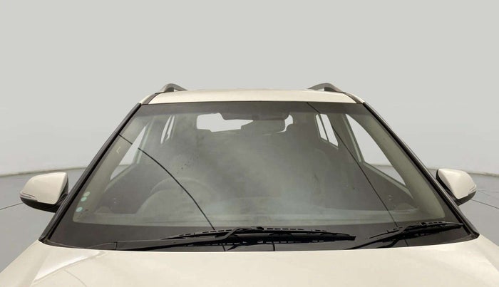 2016 Hyundai Creta SX PLUS 1.6 PETROL, Petrol, Manual, 50,117 km, Front Windshield