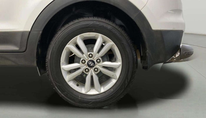 2016 Hyundai Creta SX PLUS 1.6 PETROL, Petrol, Manual, 50,117 km, Left Rear Wheel