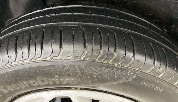 2023 Tata PUNCH PURE MT, Petrol, Manual, 37,043 km, Left Front Tyre Tread