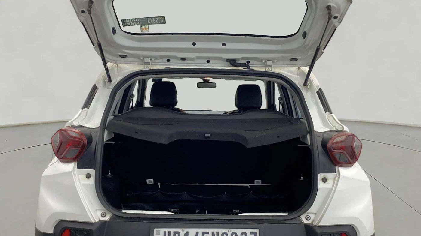 2023 Tata PUNCH PURE MT, Petrol, Manual, 37,043 km, Boot Open Zoomed View