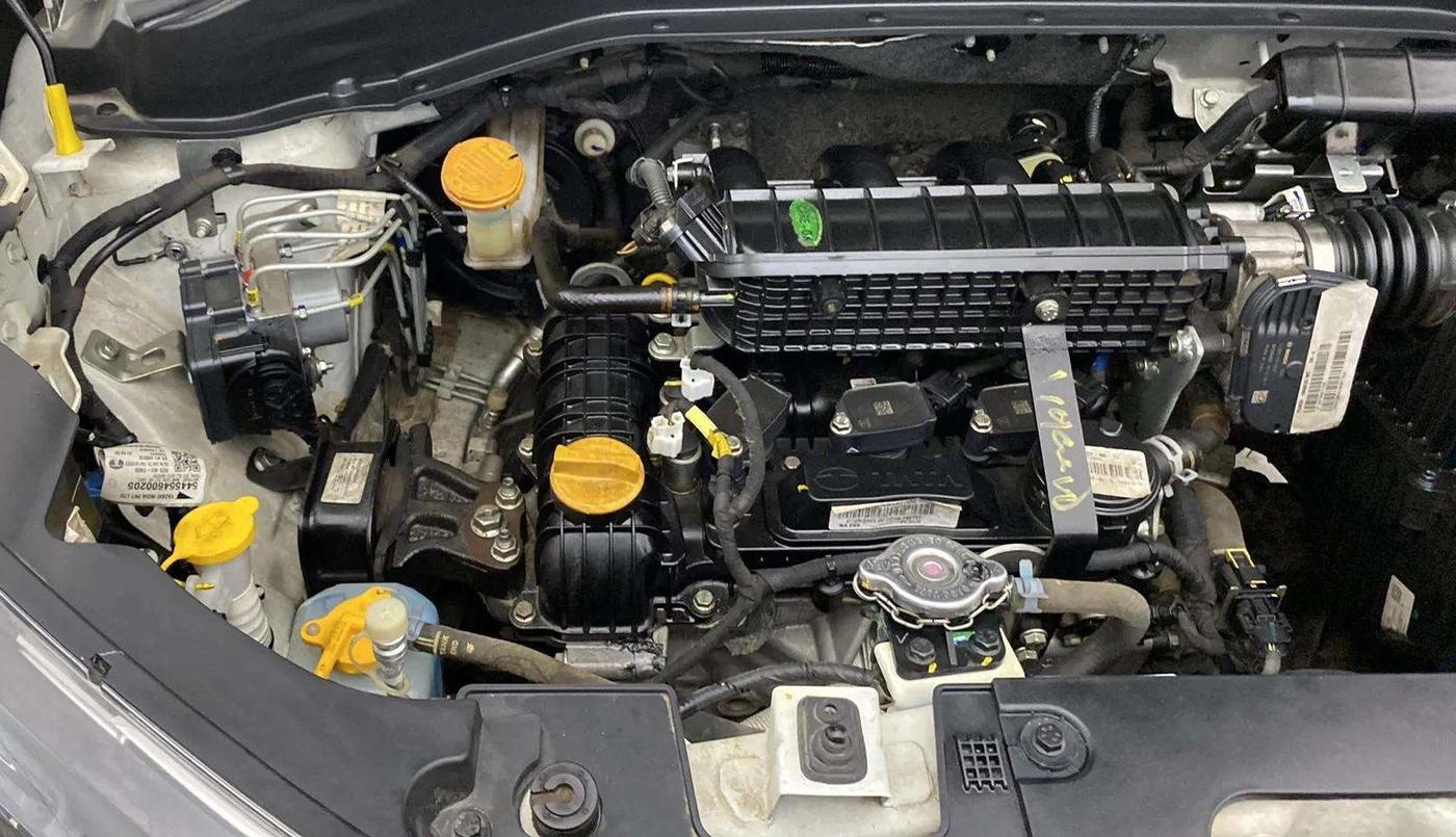2023 Tata PUNCH PURE MT, Petrol, Manual, 37,043 km, Engine View - Right