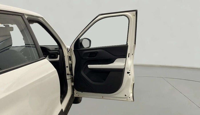 2023 Tata PUNCH PURE MT, Petrol, Manual, 37,043 km, RHS Front Door
