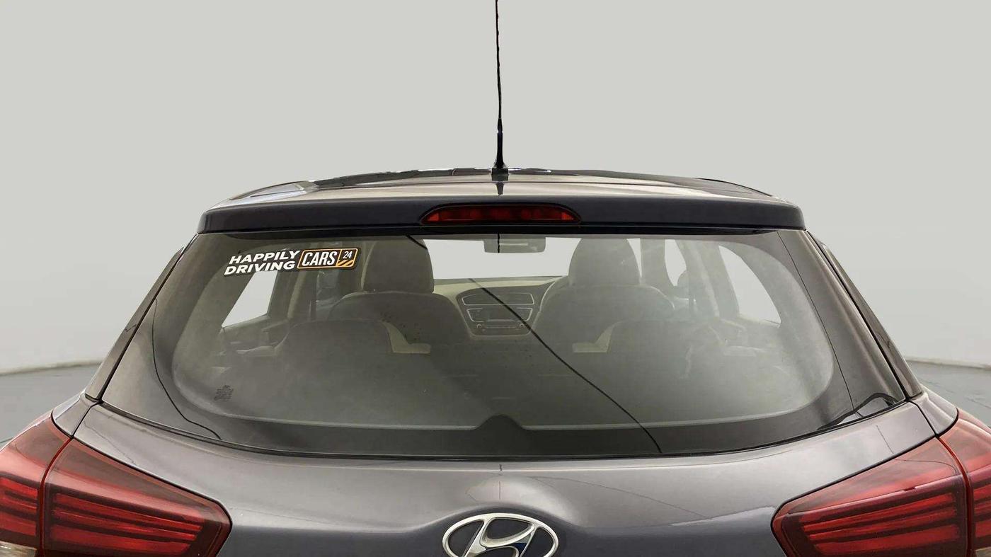2018 Hyundai Elite i20 MAGNA EXECUTIVE 1.2, Petrol, Manual, 13,949 km, Rear Windshield