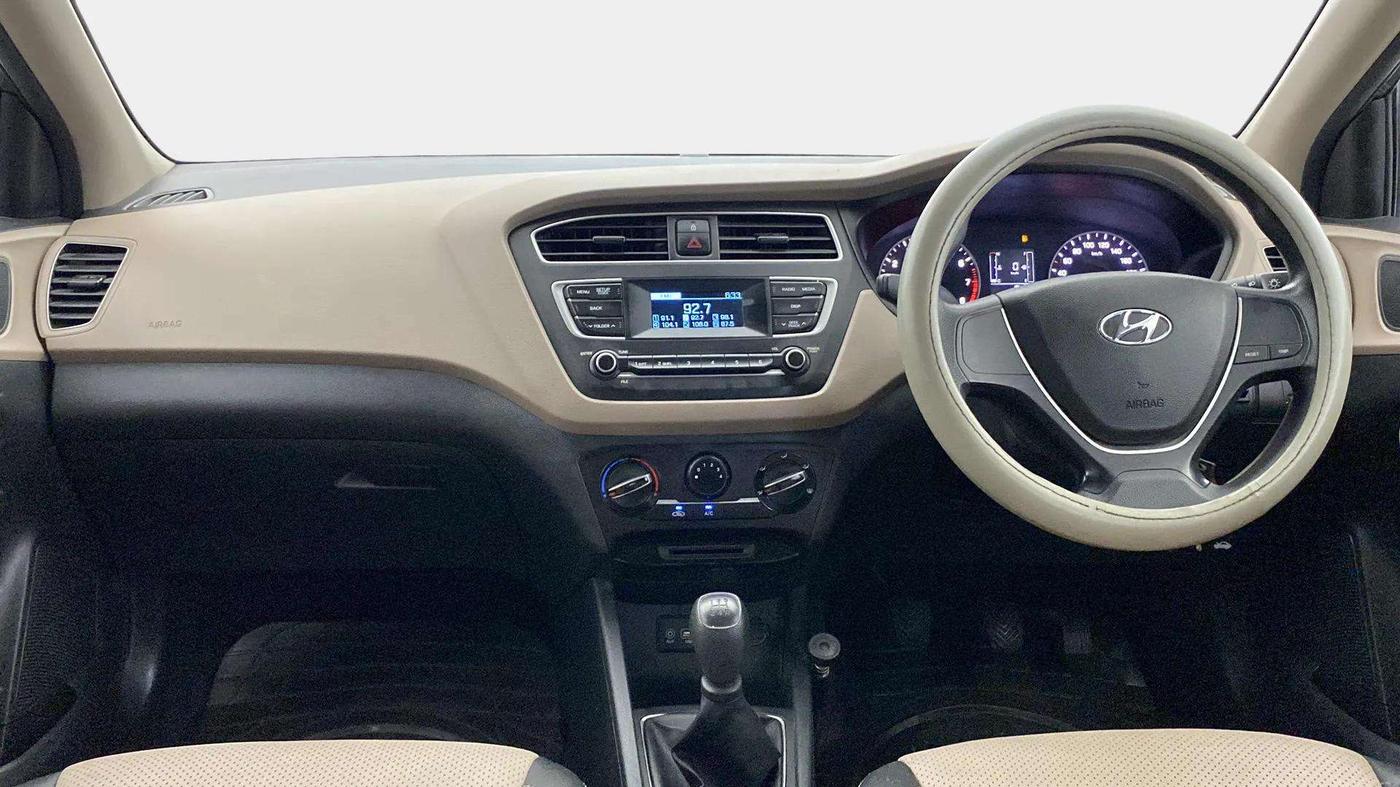 2018 Hyundai Elite i20 MAGNA EXECUTIVE 1.2, Petrol, Manual, 13,949 km, Dashboard
