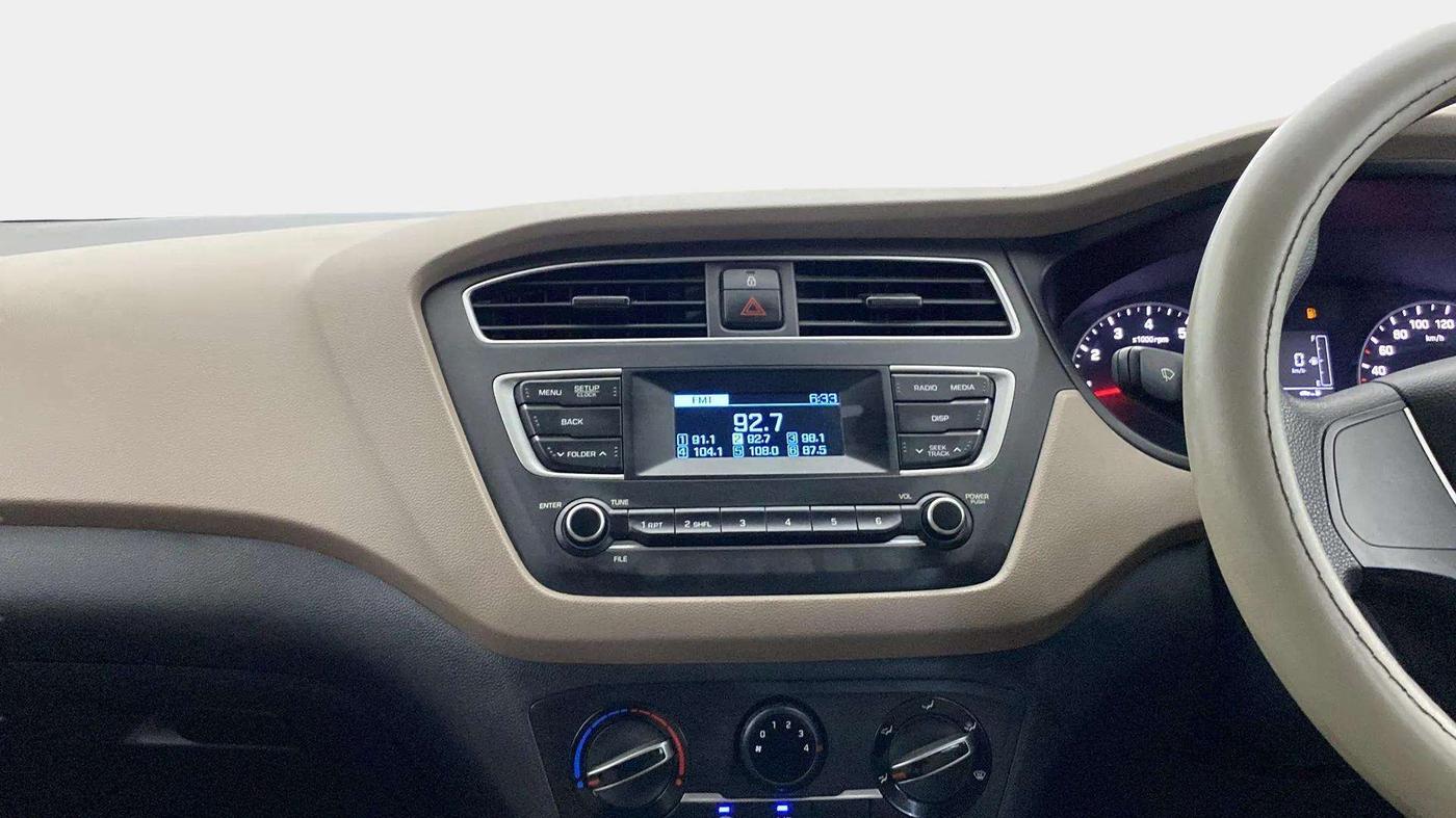 2018 Hyundai Elite i20 MAGNA EXECUTIVE 1.2, Petrol, Manual, 13,949 km, Air Conditioner
