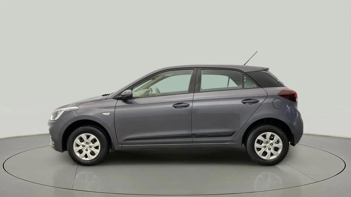 2018 Hyundai Elite i20 MAGNA EXECUTIVE 1.2, Petrol, Manual, 13,949 km, Left Side