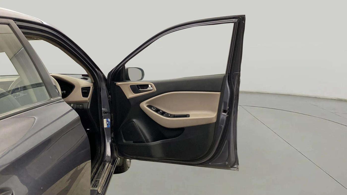 2018 Hyundai Elite i20 MAGNA EXECUTIVE 1.2, Petrol, Manual, 13,949 km, RHS Front Door
