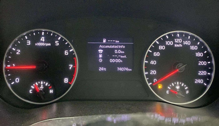 2019 KIA SELTOS HTX 1.5 PETROL DUAL TONE, Petrol, Manual, 74,053 km, Odometer Image