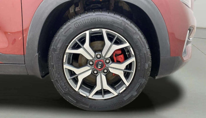 2019 KIA SELTOS HTX 1.5 PETROL DUAL TONE, Petrol, Manual, 74,053 km, Right Front Wheel