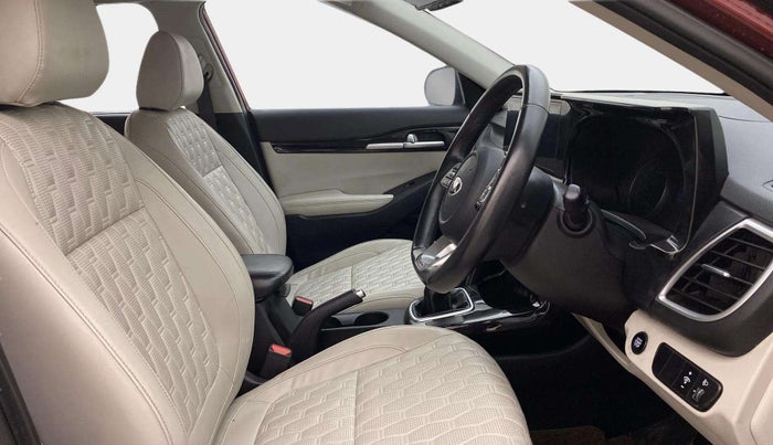 2019 KIA SELTOS HTX 1.5 PETROL DUAL TONE, Petrol, Manual, 74,053 km, Right Side Front Door Cabin