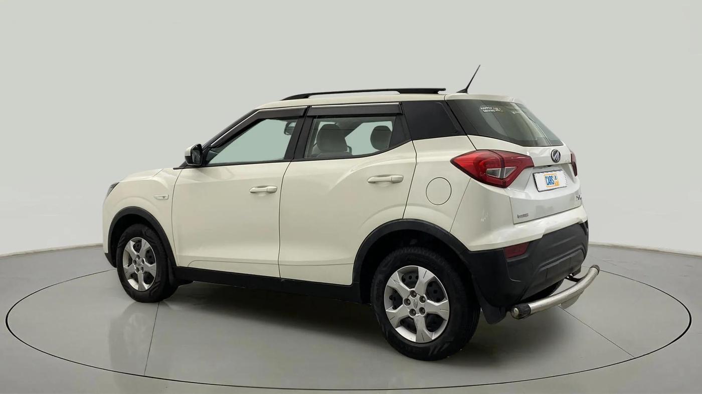 2022 Mahindra XUV300 W6 1.2 PETROL AMT, Petrol, Automatic, 23,262 km, Left Back Diagonal