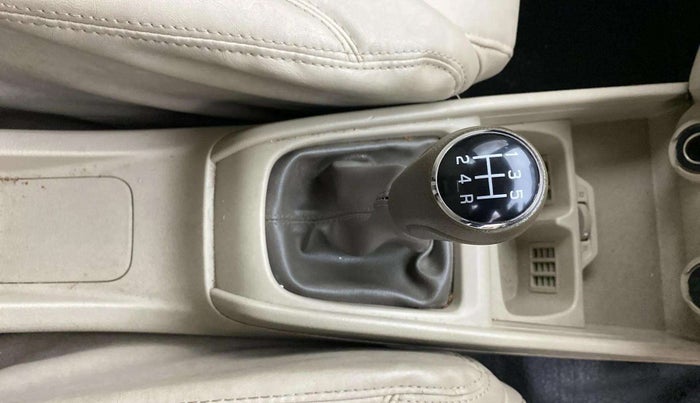 2019 Maruti Ertiga ZXI+ SHVS, Petrol, Manual, 34,841 km, Gear Lever