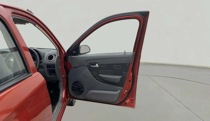 2014 Maruti Alto 800 LXI, Petrol, Manual, 43,833 km, RHS Front Door