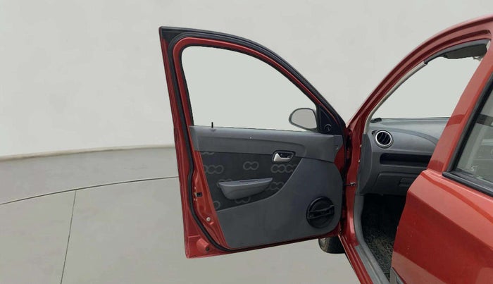 2014 Maruti Alto 800 LXI, Petrol, Manual, 43,833 km, LHS Front Door