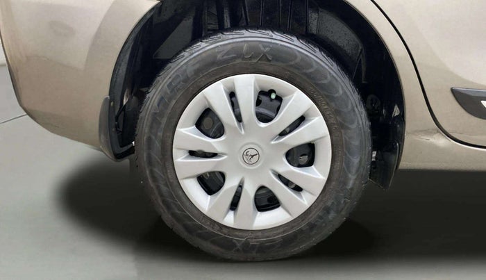 2019 Maruti Dzire VXI, Petrol, Manual, 96,049 km, Right Rear Wheel