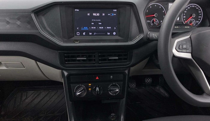 2021 Volkswagen TAIGUN COMFORTLINE 1.0 TSI MT, Petrol, Manual, 52,776 km, Air Conditioner