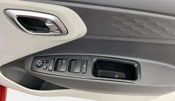 2021 Hyundai GRAND I10 NIOS ASTA AMT 1.2 KAPPA VTVT, Petrol, Automatic, 11,440 km, Driver Side Door Panels Control