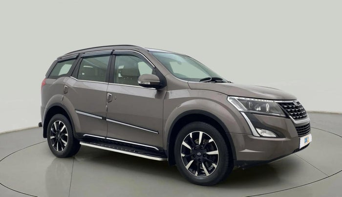 2018 Mahindra XUV500 W11 (O) AT, Diesel, Automatic, 55,415 km, Right Front Diagonal