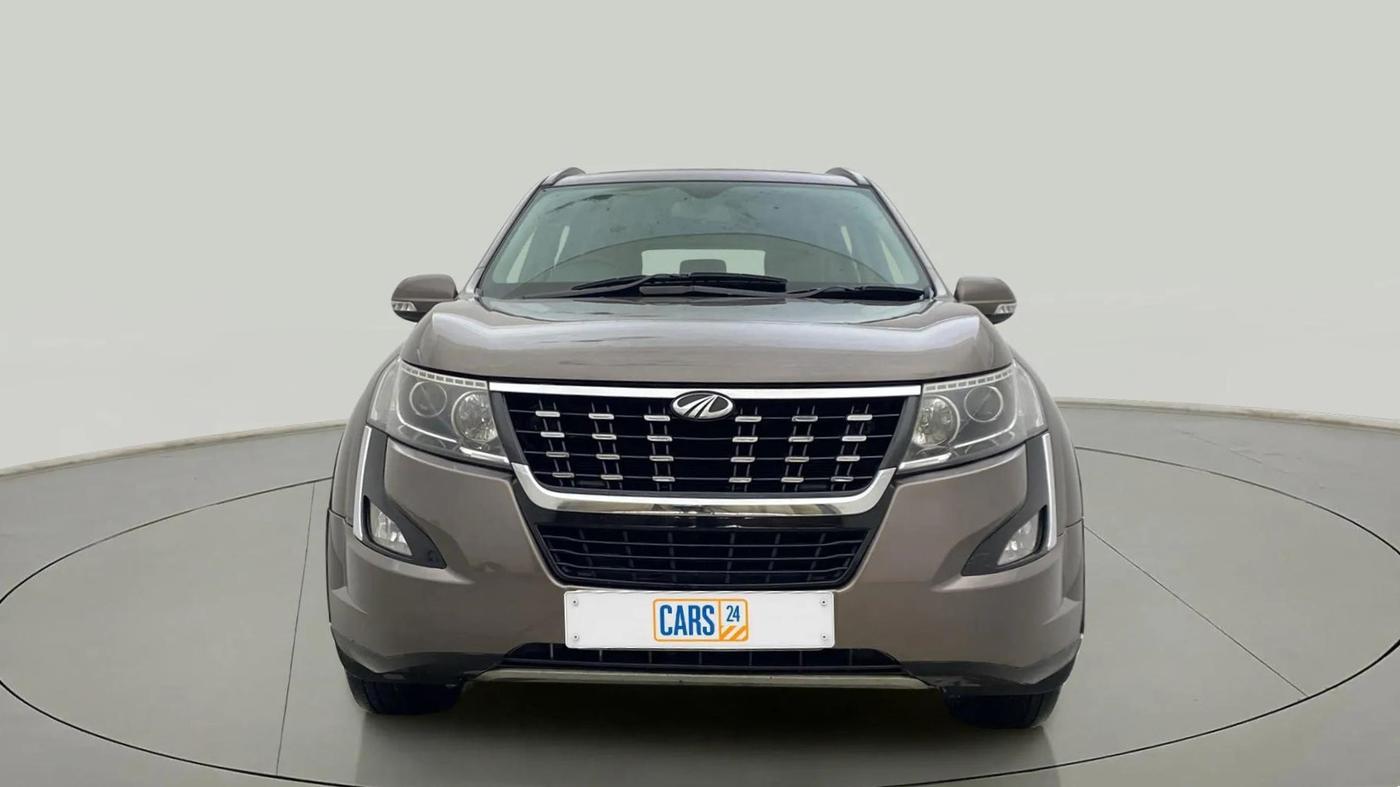 2018 Mahindra XUV500 W11 (O) AT, Diesel, Automatic, 55,415 km, Front