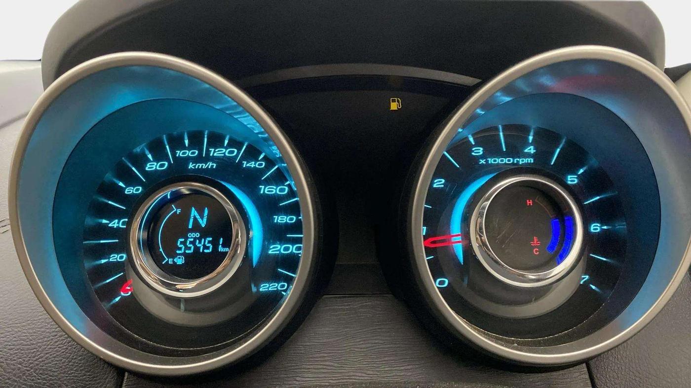 2018 Mahindra XUV500 W11 (O) AT, Diesel, Automatic, 55,415 km, Odometer Image