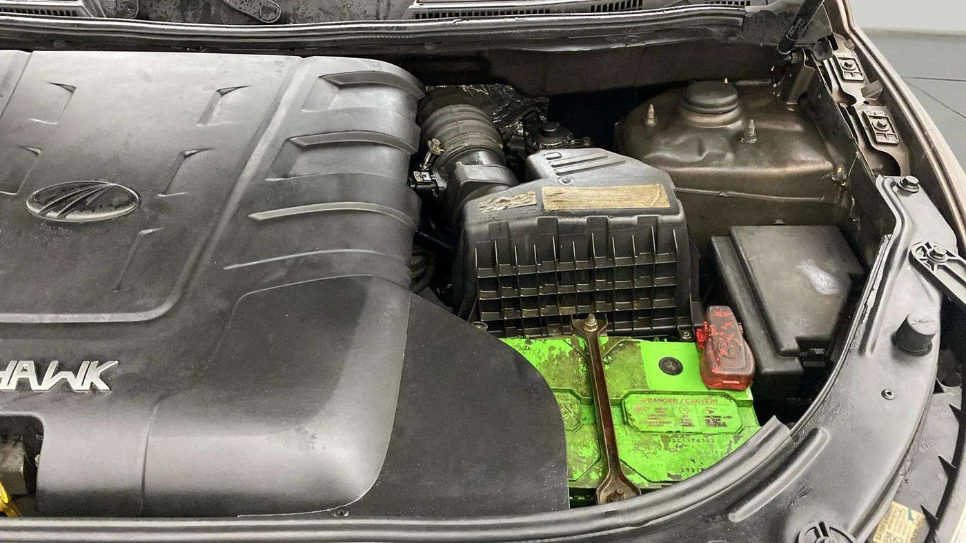 2018 Mahindra XUV500 W11 (O) AT, Diesel, Automatic, 55,415 km, Engine View - Left