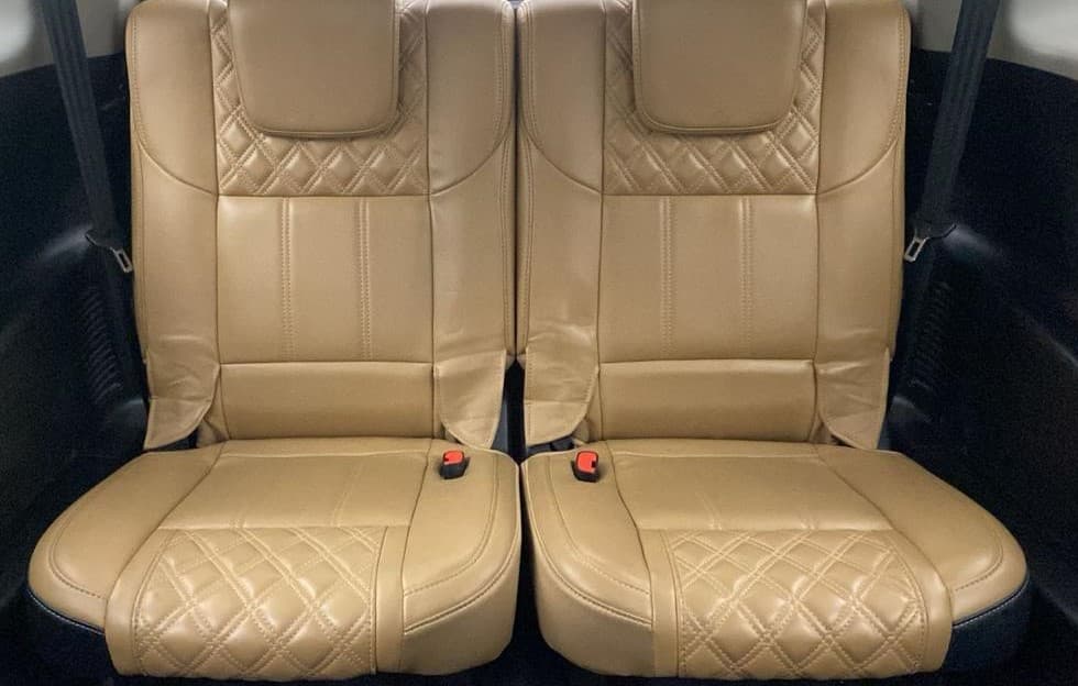 2018 Mahindra XUV500 W11 (O) AT, Diesel, Automatic, 55,415 km, Third Seat Row ( optional )