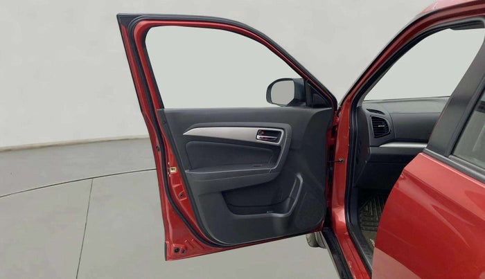 2016 Maruti Vitara Brezza ZDI, Diesel, Manual, 73,036 km, LHS Front Door