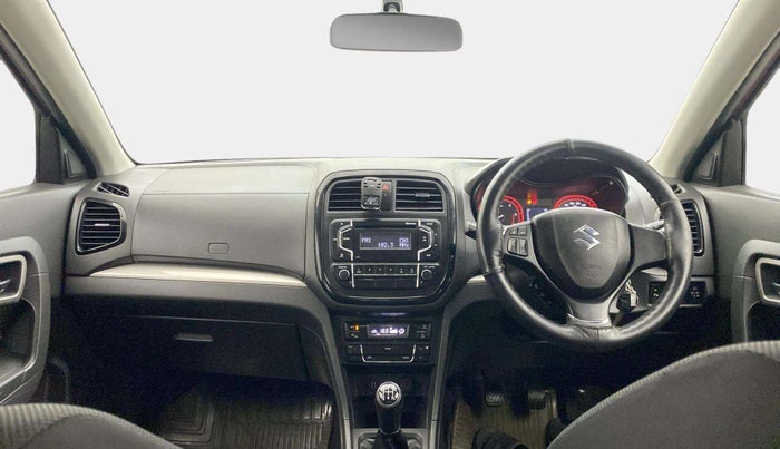 2016 Maruti Vitara Brezza ZDI, Diesel, Manual, 73,036 km, Dashboard
