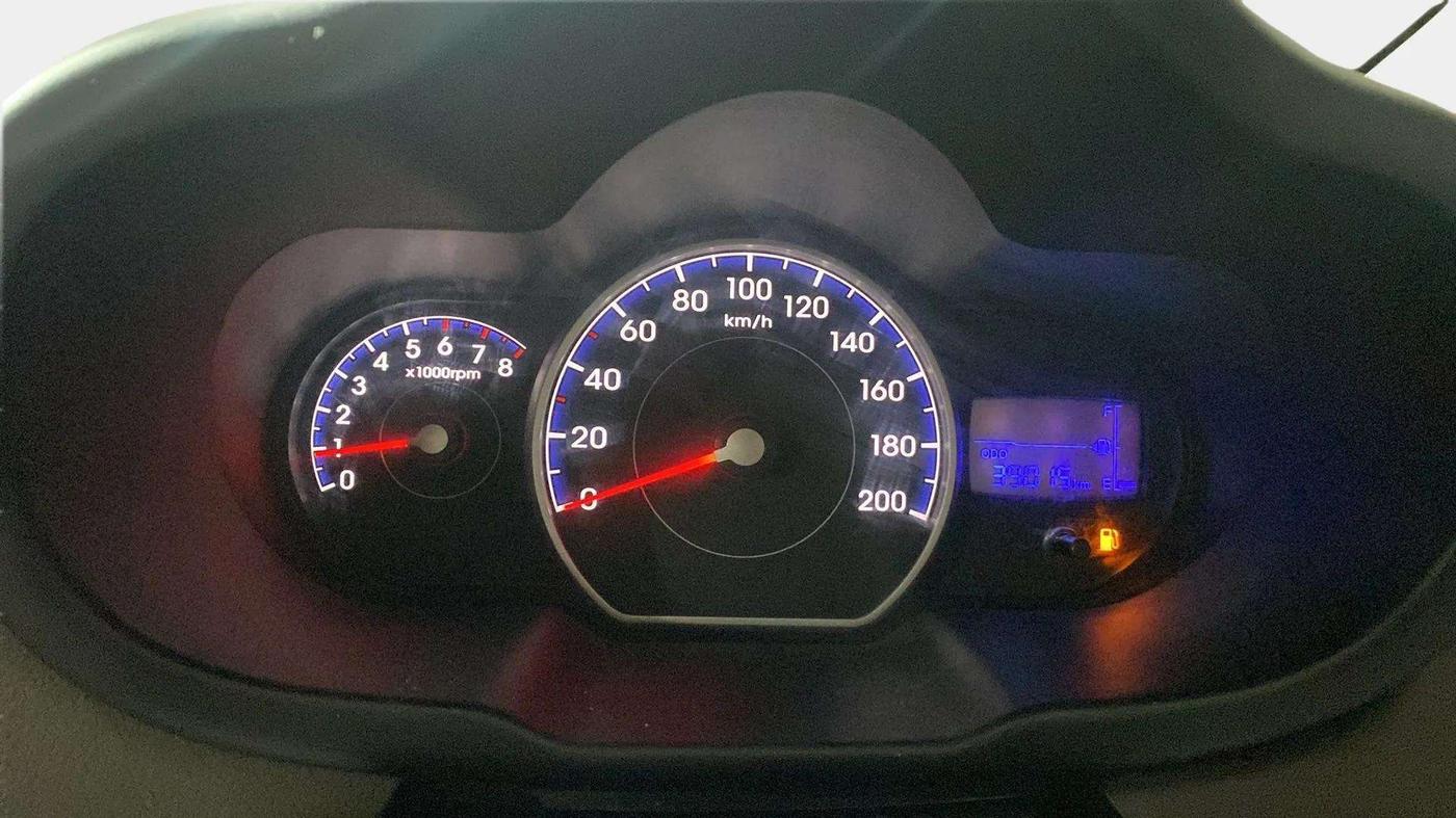 2016 Hyundai i10 MAGNA 1.1, Petrol, Manual, 39,044 km, Odometer Image