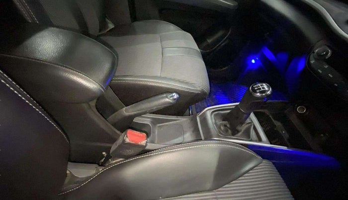 2019 Maruti XL6 ZETA AT, Petrol, Automatic, 94,037 km, Gear Lever